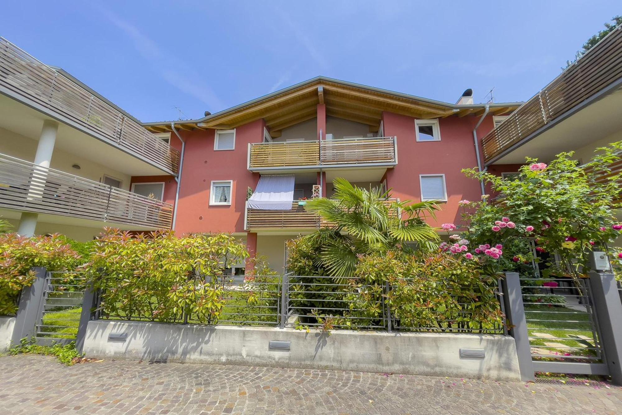 Casa Margherita Few Minutes From Lake - Happy Rentals Riva del Garda Esterno foto